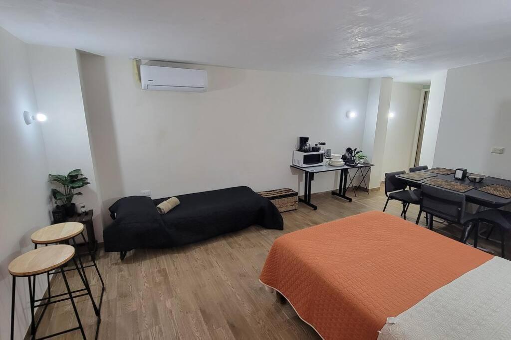 Nuevo Departamento de 2 recamaras con aire acondiconado, parking, wifi 70mb, refrigerador, micro,fregadero,licuadora,parrilla,utensilios de cocina, D5 Ciudad Valles Exterior foto